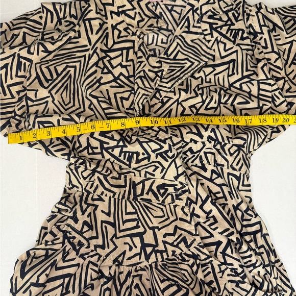 Betsy’s Things Geometric Patterned Black and Cream Dress.  #172 - Picture 14 of 16